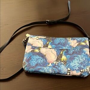 Reed Blue Floral Crossbody Bag